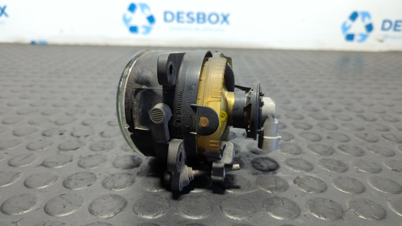 FARO ANTINIEBLA DERECHO VOLKSWAGEN GOLF V BERLINA (1K1) - vista 6