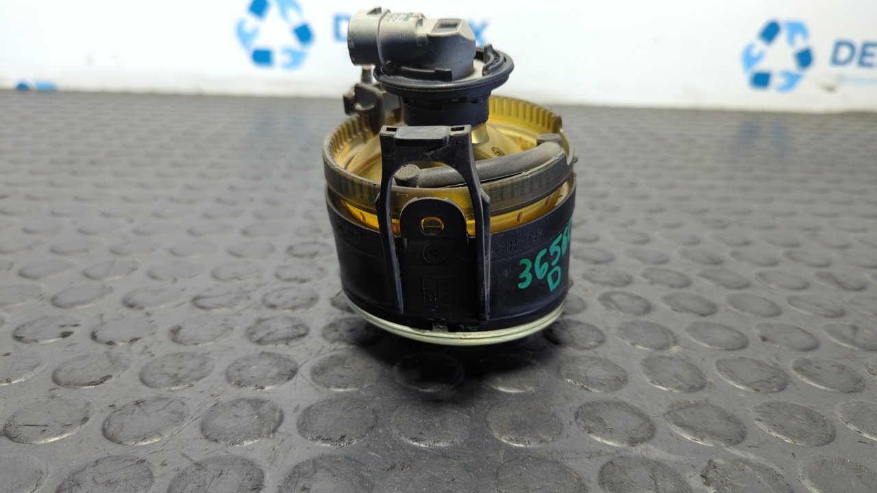 FARO ANTINIEBLA DERECHO VOLKSWAGEN GOLF V BERLINA (1K1) - vista 4