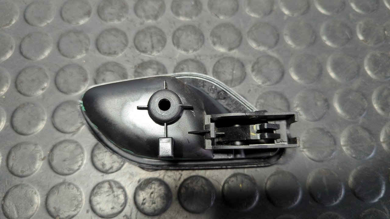 MANETA INTERIOR DELANTERA IZQUIERDA BMW SERIE 3 COMPACT (E46) - vista 2