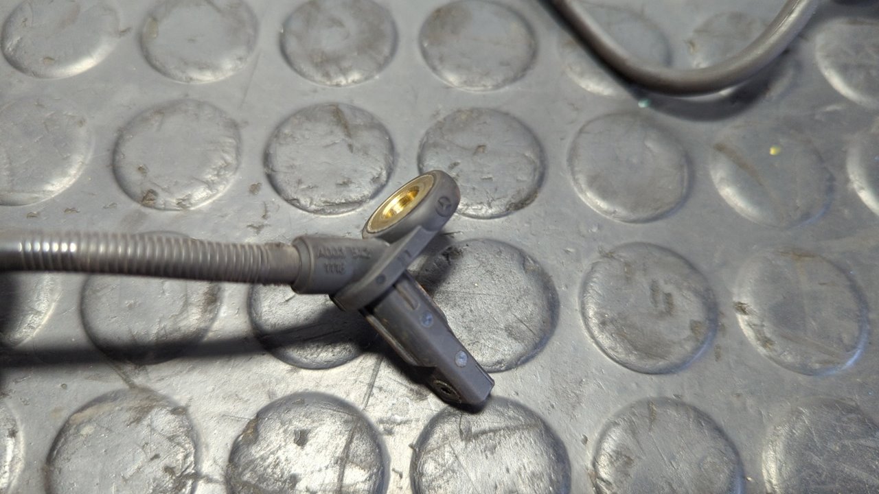 SENSOR ABS DELANTERO IZQUIERDO  MERCEDES-BENZ CLASE M (W164) - vista 2