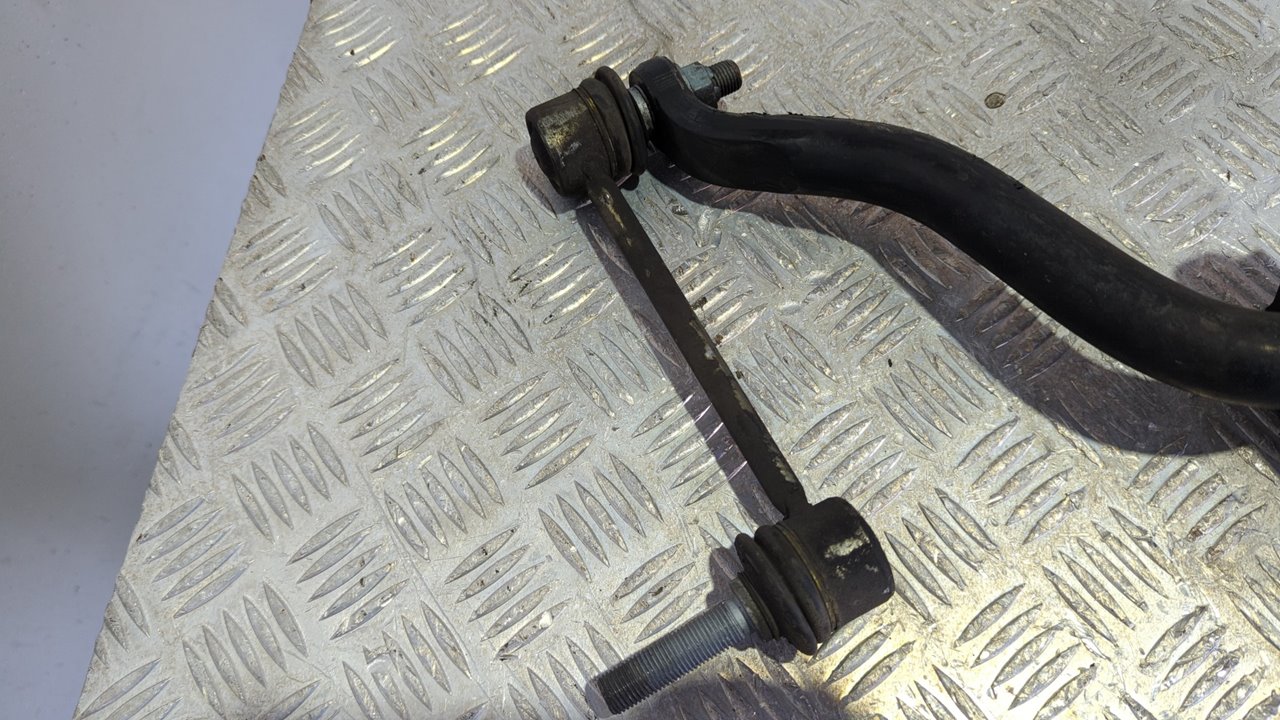 BARRA ESTABILIZADORA DELANTERA MERCEDES-BENZ CLASE M (W164) - vista 2