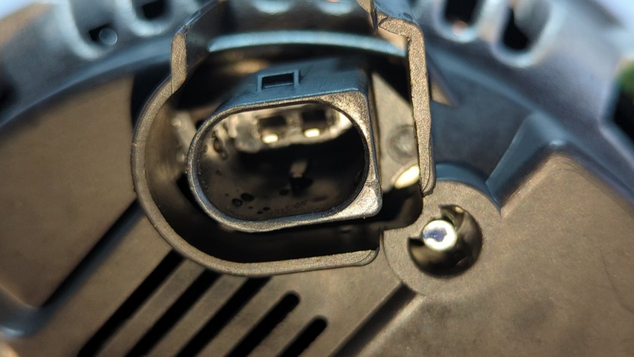 ALTERNADOR MERCEDES-BENZ CLASE M (W164) - vista 5