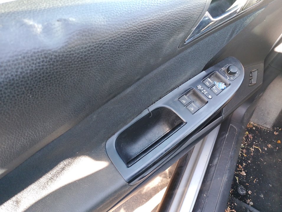 MANDO MULTIFUNCION VOLKSWAGEN PASSAT BERLINA (3C2) - vista 10