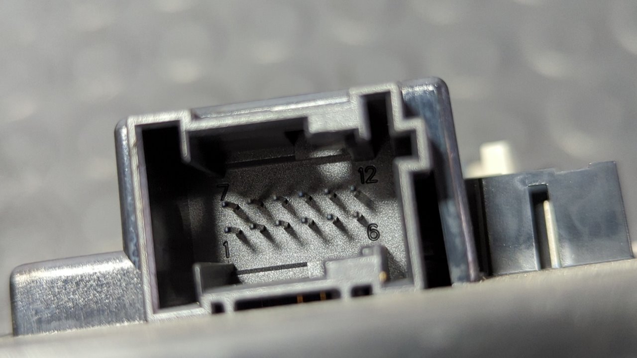 LUZ INTERIOR MERCEDES-BENZ CLASE M (W164) - vista 3