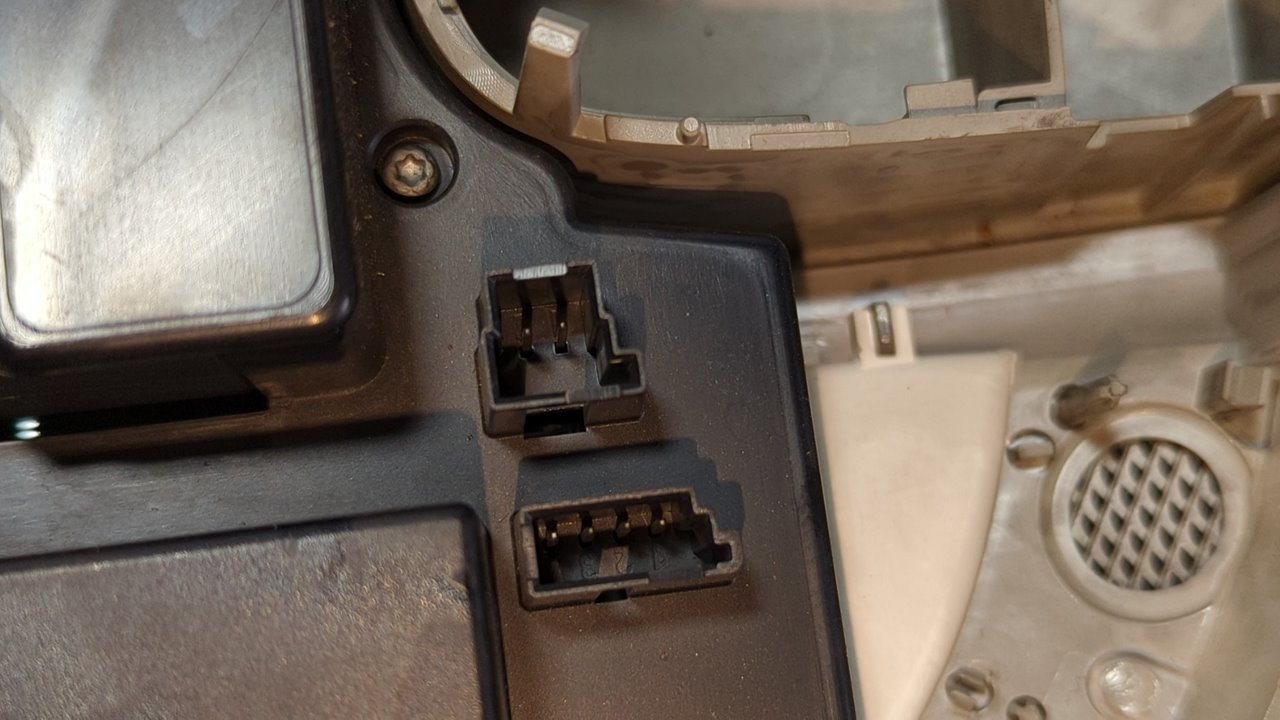 LUZ INTERIOR MERCEDES-BENZ CLASE M (W164) - vista 2