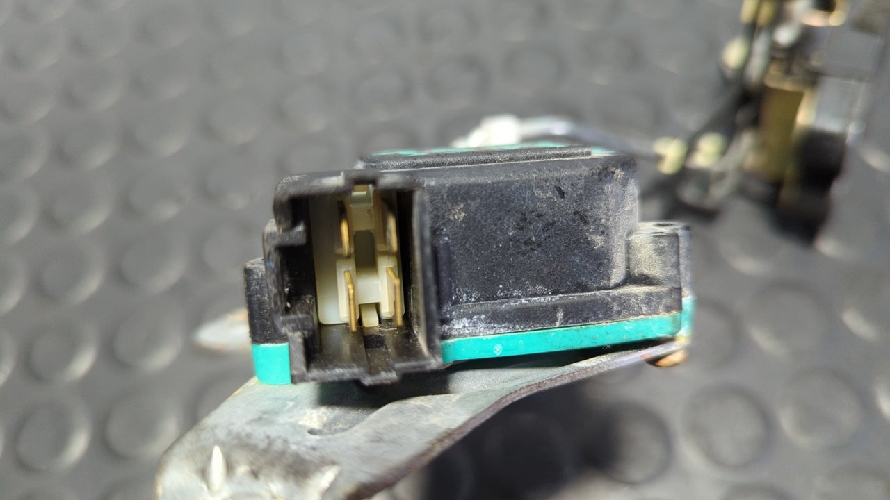 CERRADURA PUERTA DELANTERA IZQUIERDA HYUNDAI ATOS (EM) - vista 4