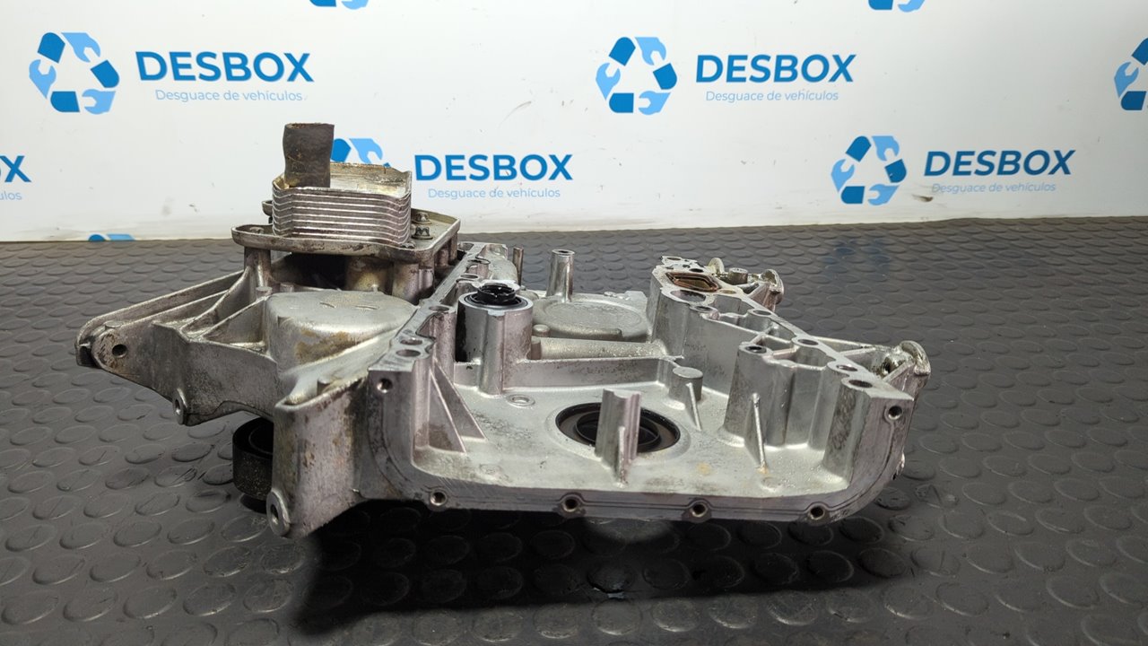 TAPA DISTRIBUCION MERCEDES-BENZ VITO (W638) CAJA CERRADA - vista 2