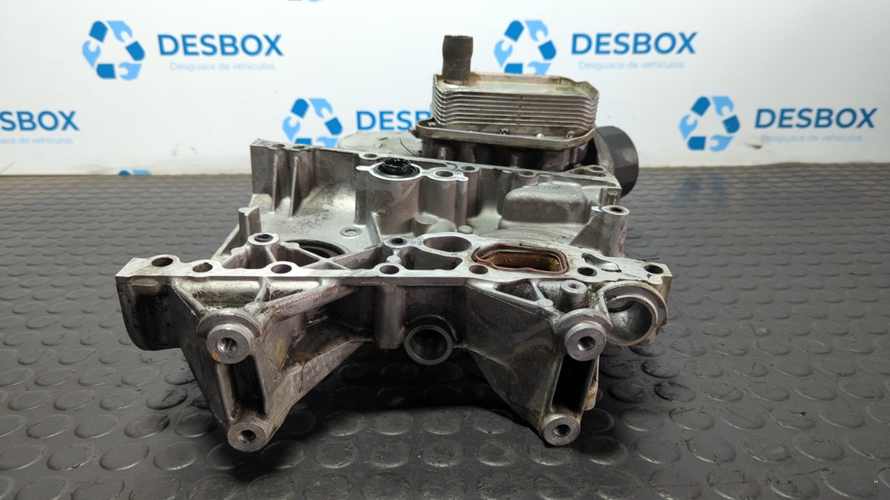 TAPA DISTRIBUCION MERCEDES-BENZ VITO (W638) CAJA CERRADA - vista 5