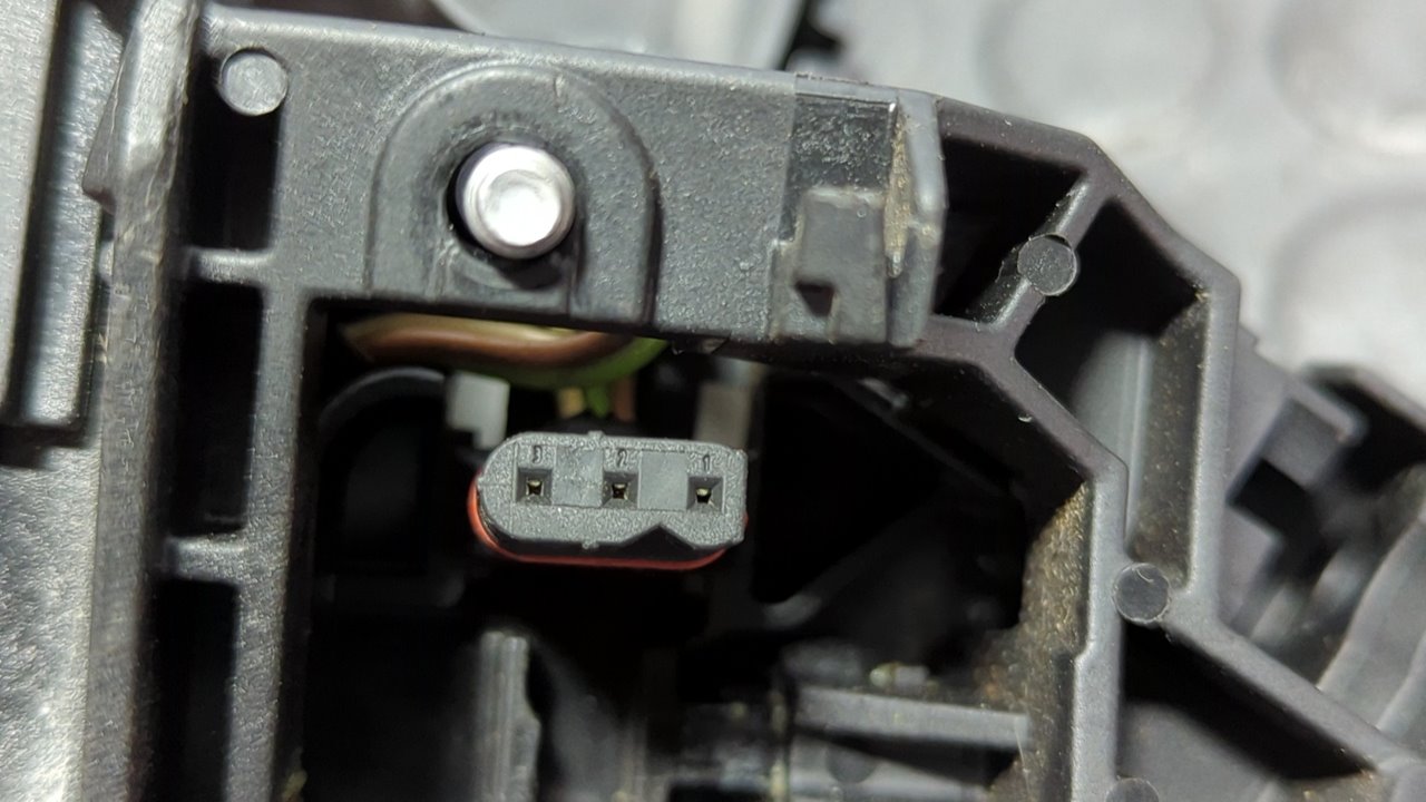 SOPORTE MANETA DELANTERA IZQUIERDA MERCEDES-BENZ CLASE M (W164) - vista 3