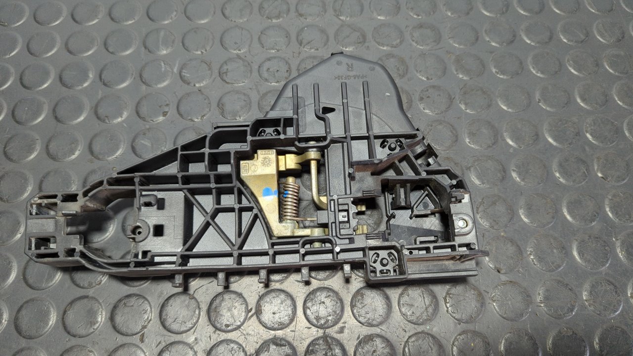 SOPORTE MANETA DELANTERA DERECHA MERCEDES-BENZ CLASE M (W164) - vista 2
