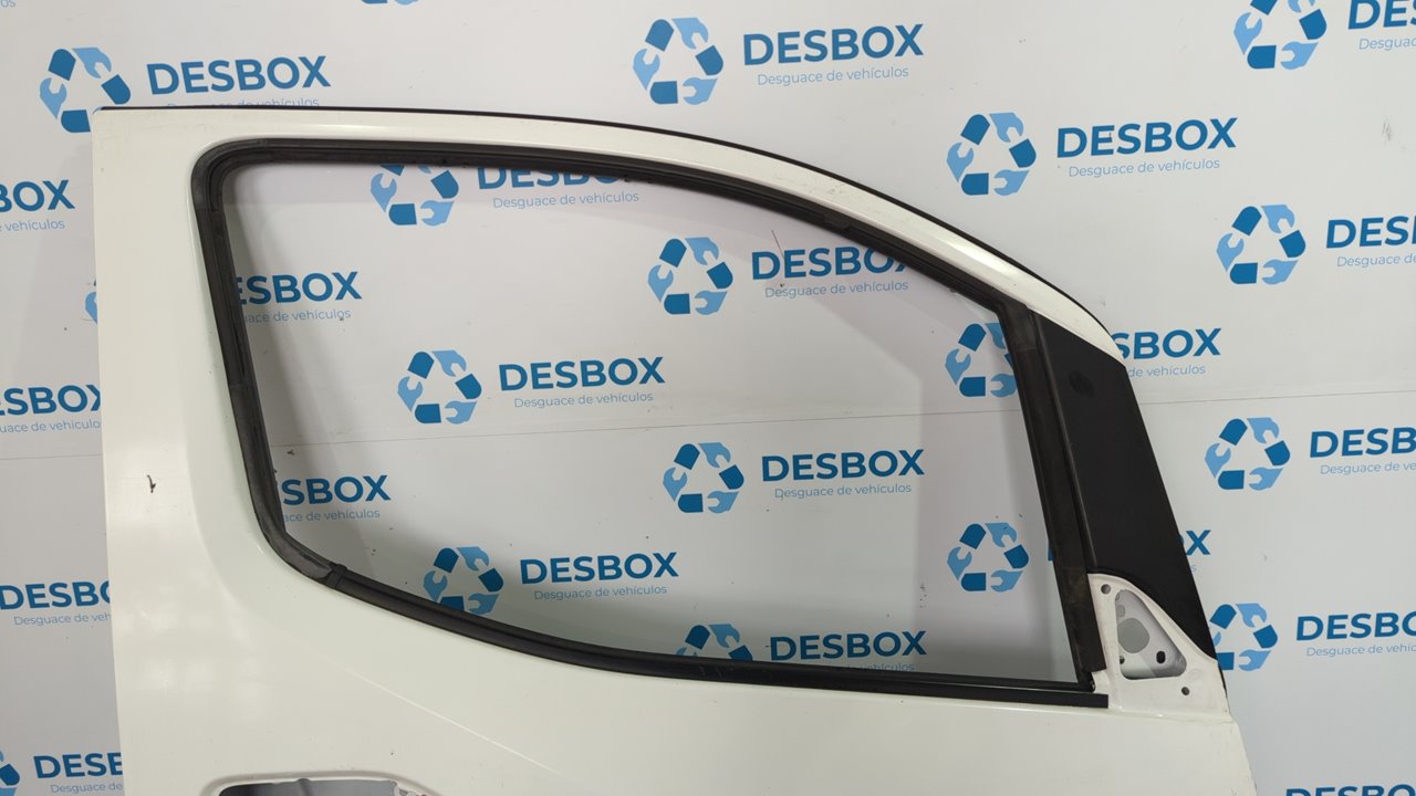 PUERTA DELANTERA DERECHA NISSAN NV 200 (M20) - vista 4