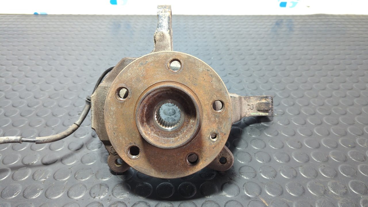 MANGUETA DELANTERA DERECHA OPEL VIVARO - vista 2