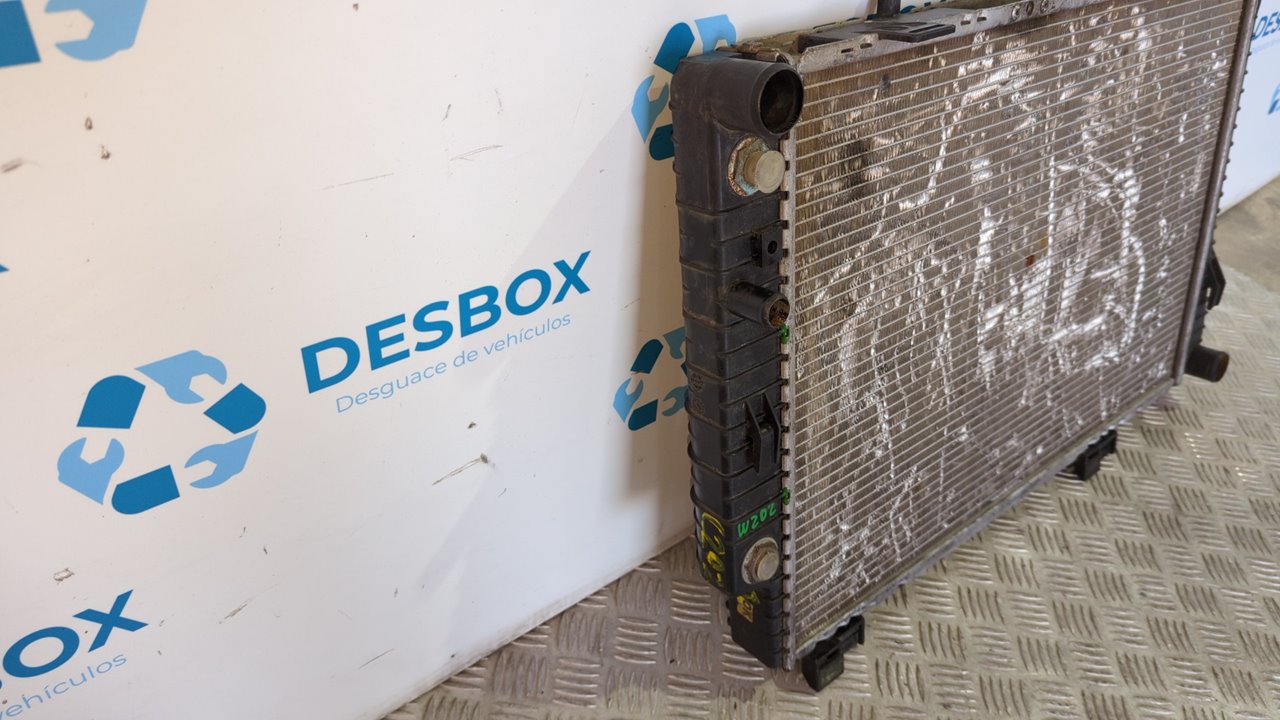 RADIADOR AGUA MERCEDES-BENZ CLASE C (W202) - vista 2