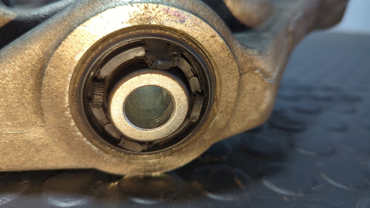 BRAZO DERECHO INFERIOR TRASERO  MERCEDES-BENZ CLASE M (W164) - vista 3