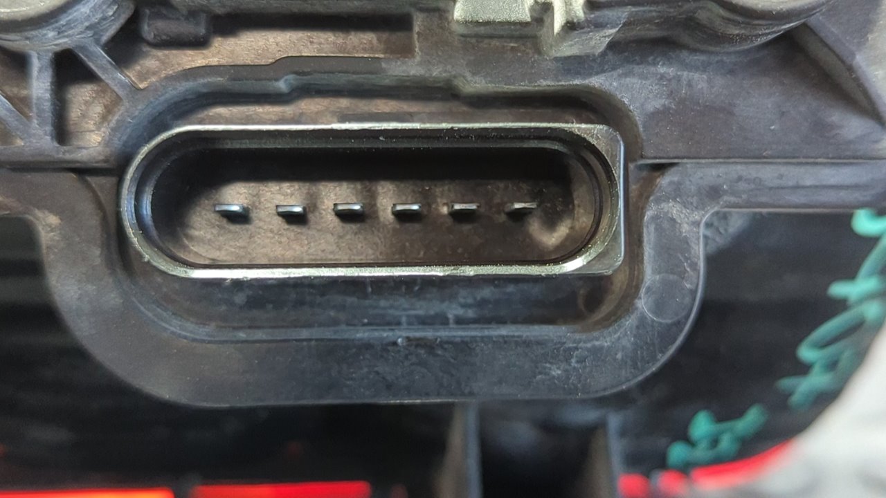 PILOTO TRASERO IZQUIERDO VOLKSWAGEN CADDY KA/KB (2C) - vista 3