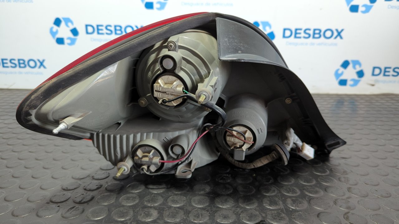 PILOTO TRASERO DERECHO HYUNDAI COUPE (GK) - vista 4