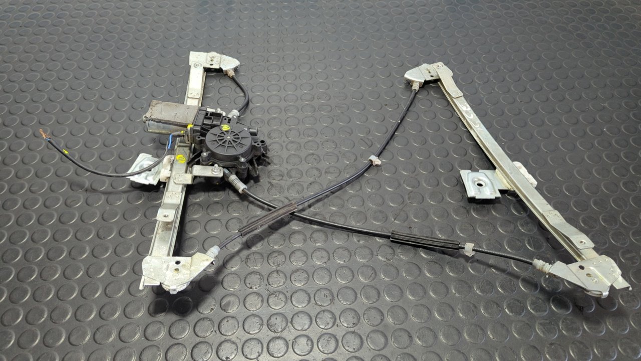 ELEVALUNAS DELANTERO IZQUIERDO SEAT IBIZA (6K1)