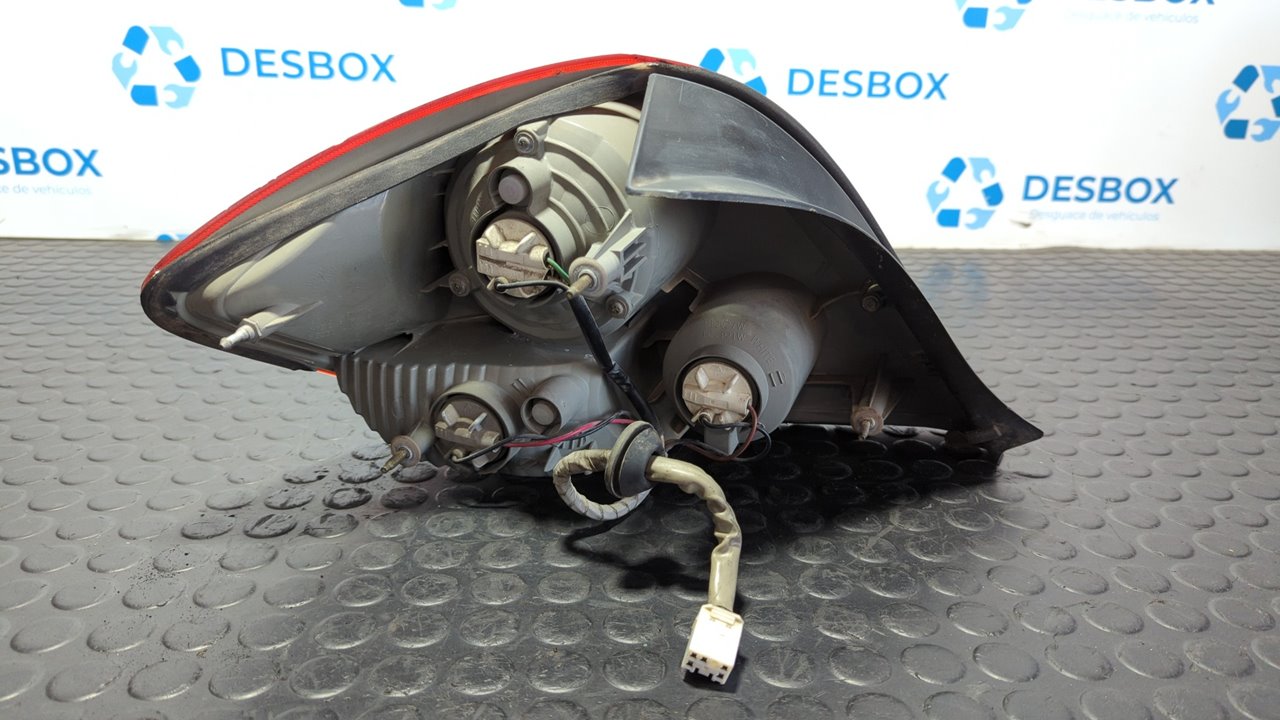 PILOTO TRASERO DERECHO HYUNDAI COUPE (GK) - vista 4