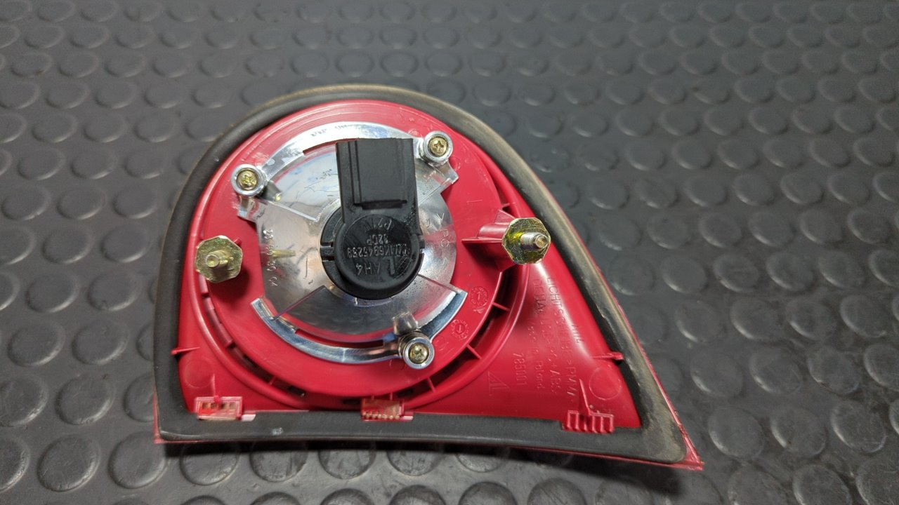 PILOTO PORTON IZQUIERDO VOLKSWAGEN GOLF V BERLINA (1K1) - vista 3