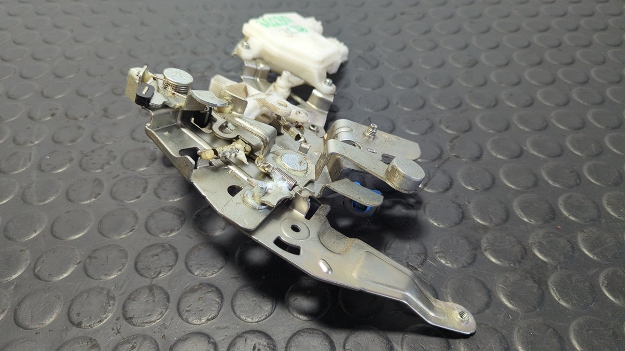 CERRADURA CORREDERA IZQUIERDA NISSAN NV 200 (M20) - vista 2