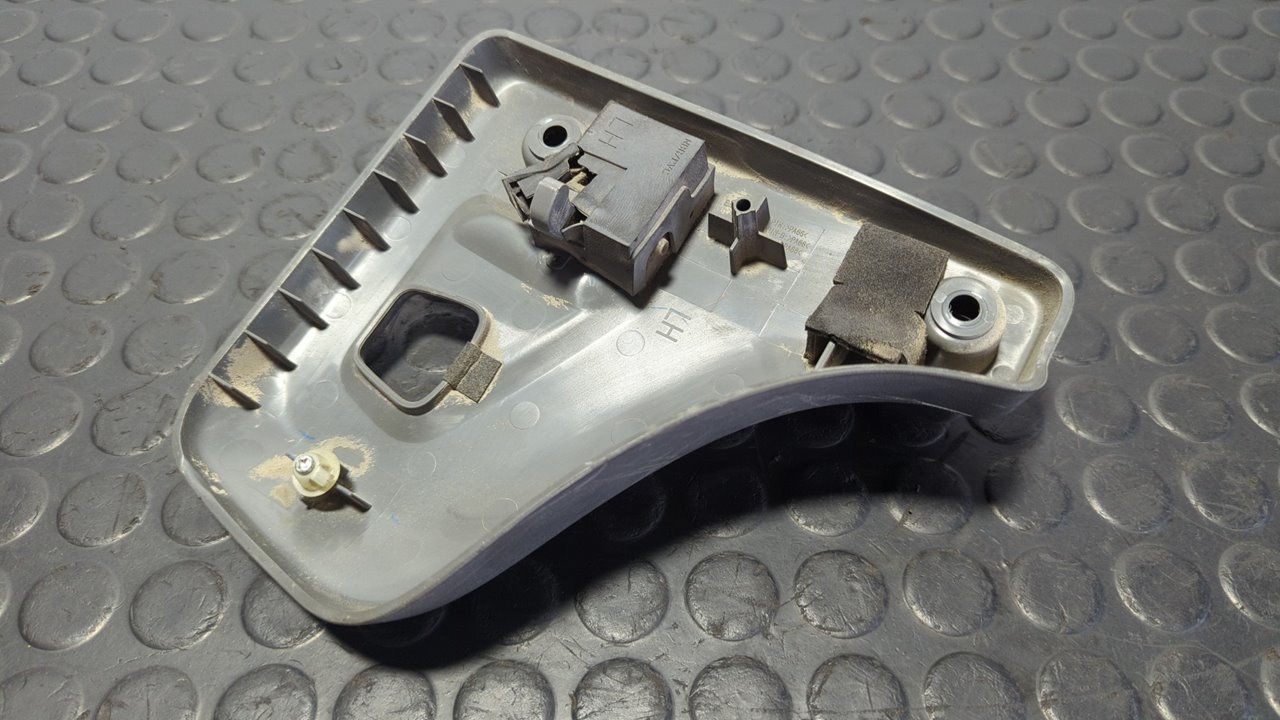 MANETA INTERIOR TRASERA IZQUIERDA NISSAN NV 200 (M20) - vista 2