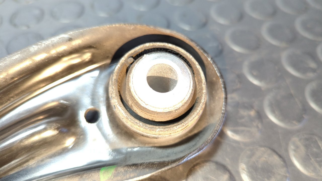 BRAZO DERECHO SUPERIOR TRASERO MERCEDES-BENZ CLASE M (W164) - vista 6