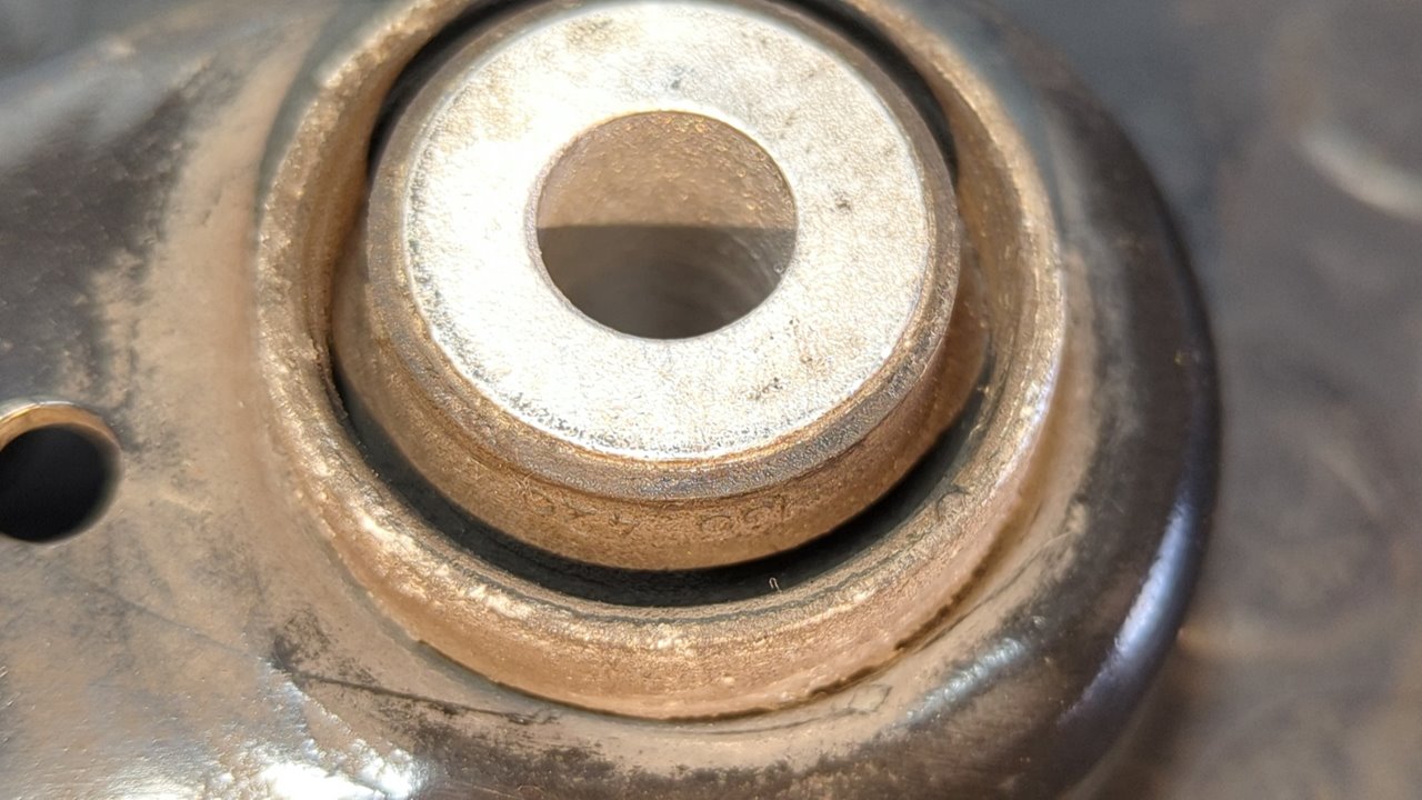 BRAZO IZQUIERDO SUPERIOR TRASERO MERCEDES-BENZ CLASE M (W164) - vista 3