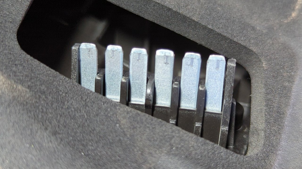 PILOTO TRASERO IZQUIERDO OPEL ASTRA GTC - vista 2