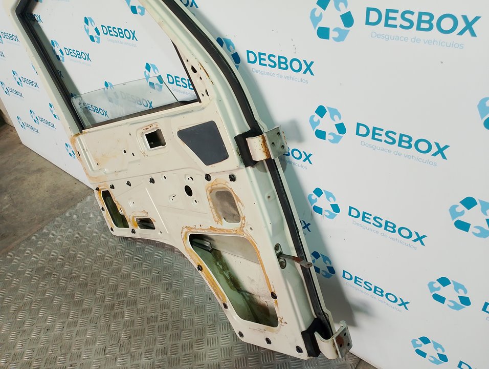 PUERTA DELANTERA IZQUIERDA MERCEDES-BENZ MB 120 - vista 3