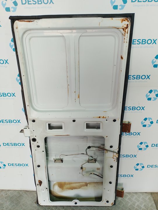 PORTON TRASERO IZQUIERDO MERCEDES-BENZ MB 100 - vista 2