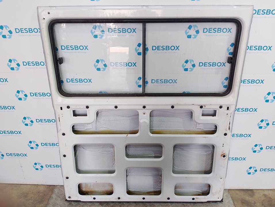 PUERTA LATERAL CORREDERA DERECHA MERCEDES-BENZ MB 100 D CAJA CERRADA / COMBI - vista 2