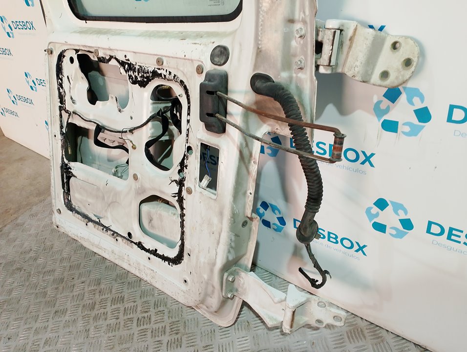 PORTON TRASERO IZQUIERDO HYUNDAI H 1 - vista 2