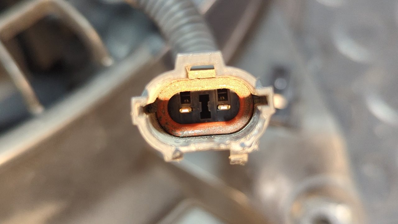 ELECTROVENTILADOR KIA CARNIVAL - vista 3