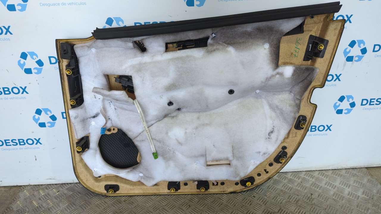 GUARNECIDO PUERTA DELANTERA IZQUIERDA MERCEDES-BENZ CLASE M (W164) - vista 3