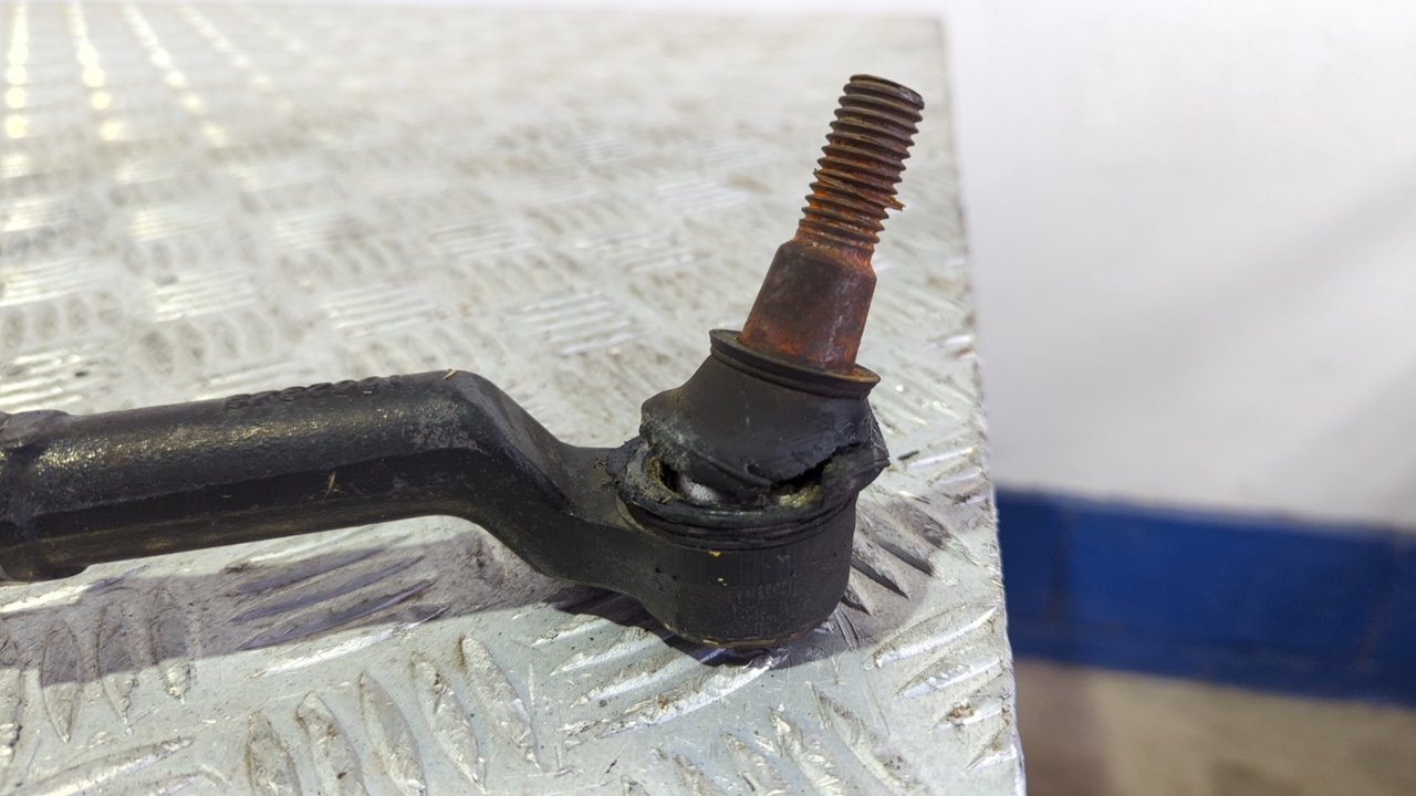 CREMALLERA DIRECCION VOLVO V60 KOMBI - vista 3