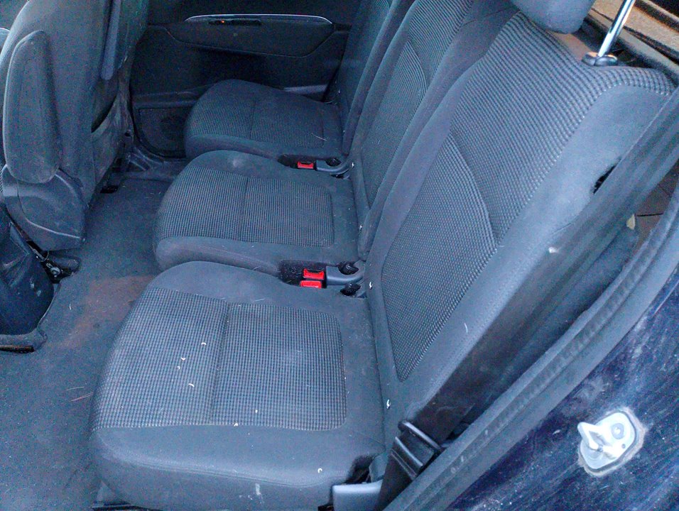 PUERTA TRASERA IZQUIERDA PEUGEOT 5008 - vista 6