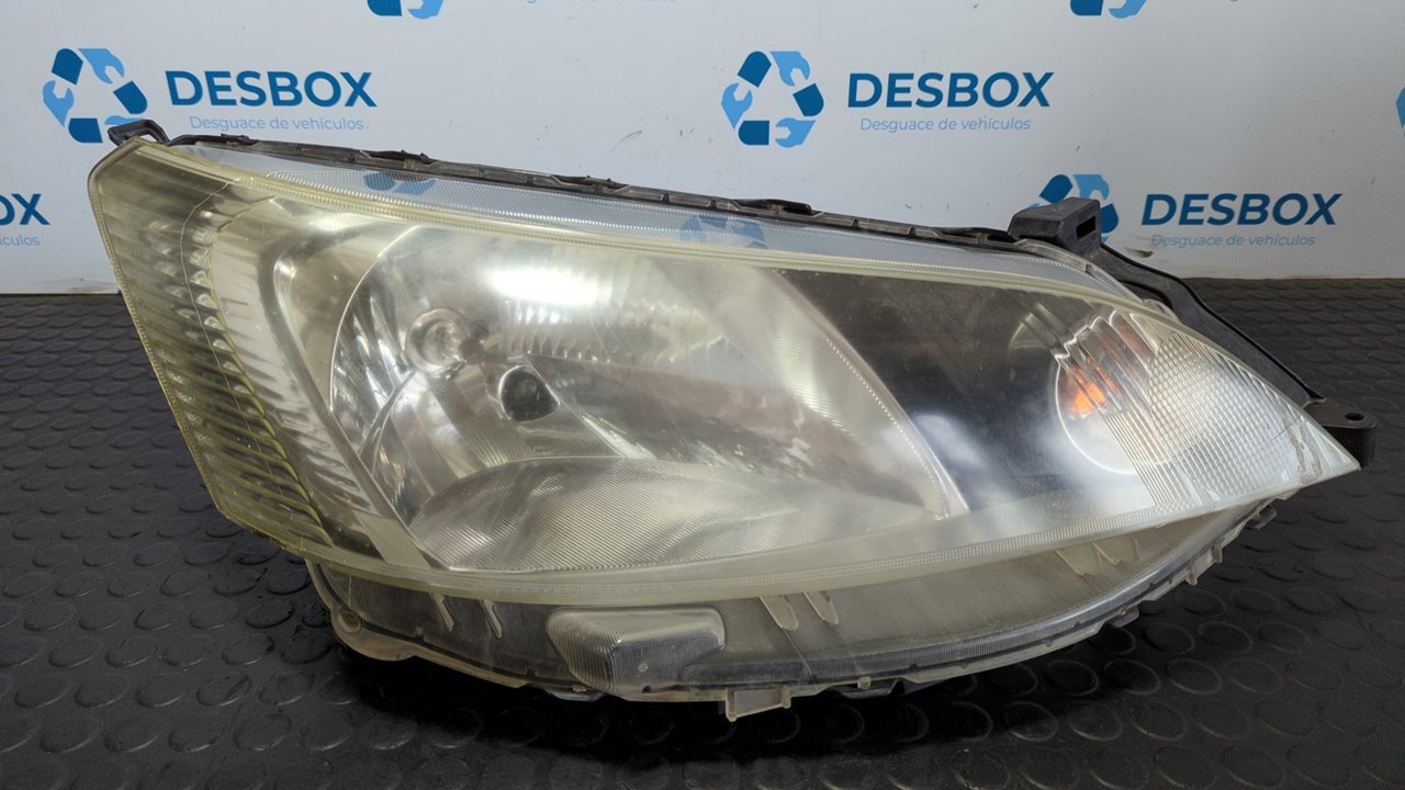 FARO DERECHO NISSAN NV 200 (M20)