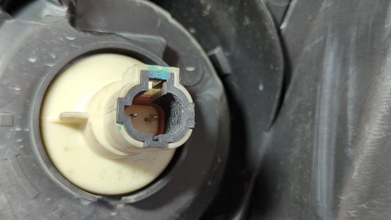 FARO DERECHO NISSAN NV 200 (M20) - vista 6