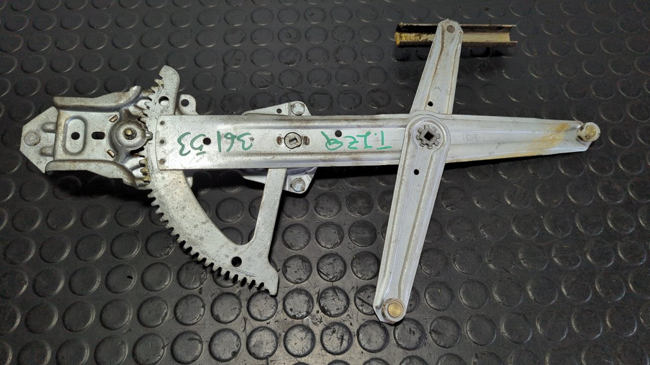 ELEVALUNAS TRASERO IZQUIERDO PEUGEOT 205 BERLINA - vista 2