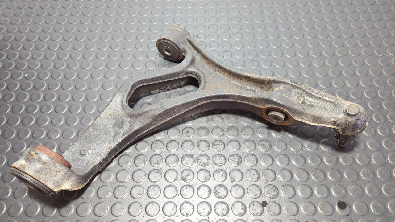 BRAZO DERECHO INFERIOR DELANTERO PORSCHE CAYENNE (TYP 9PA) - vista 4