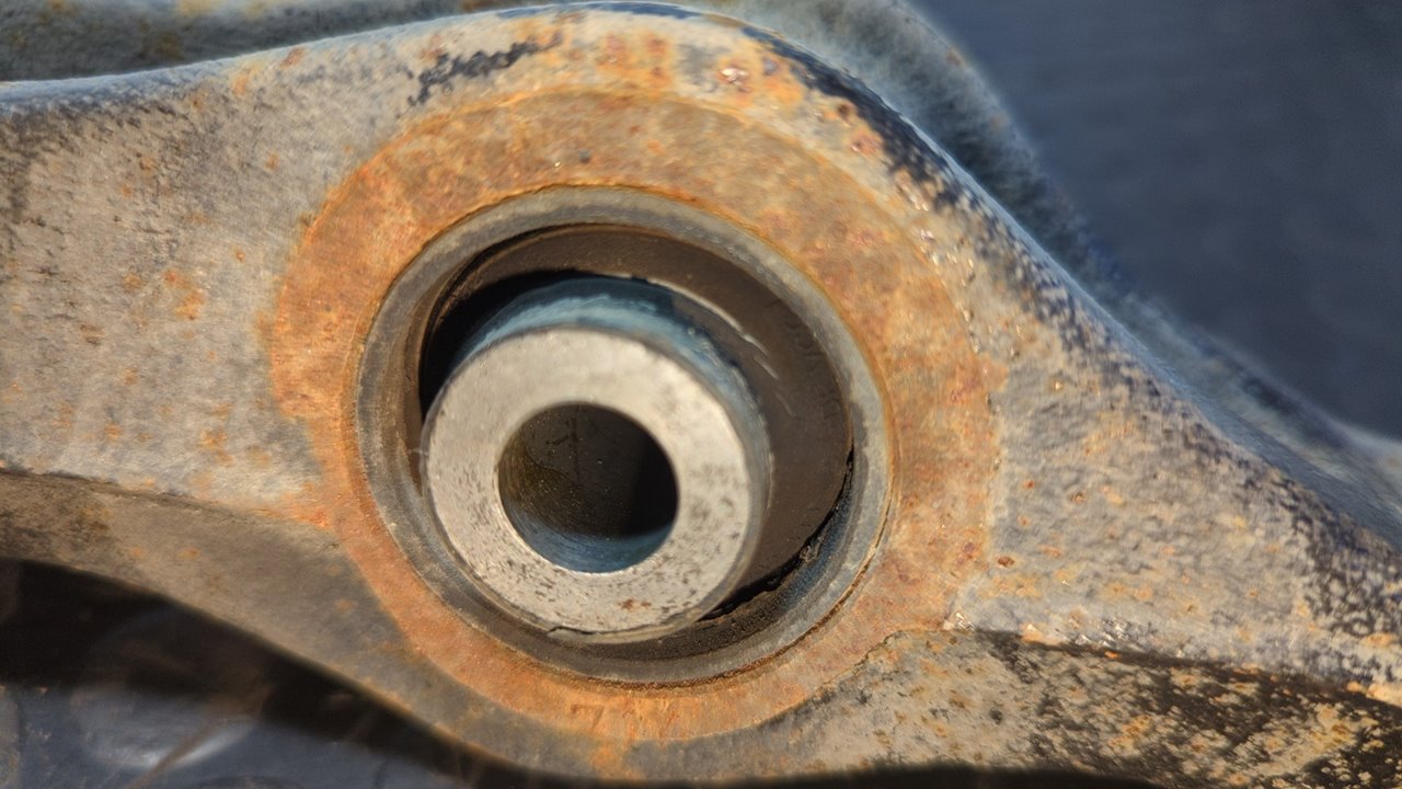 BRAZO IZQUIERDO INFERIOR DELANTERO PORSCHE CAYENNE (TYP 9PA) - vista 5