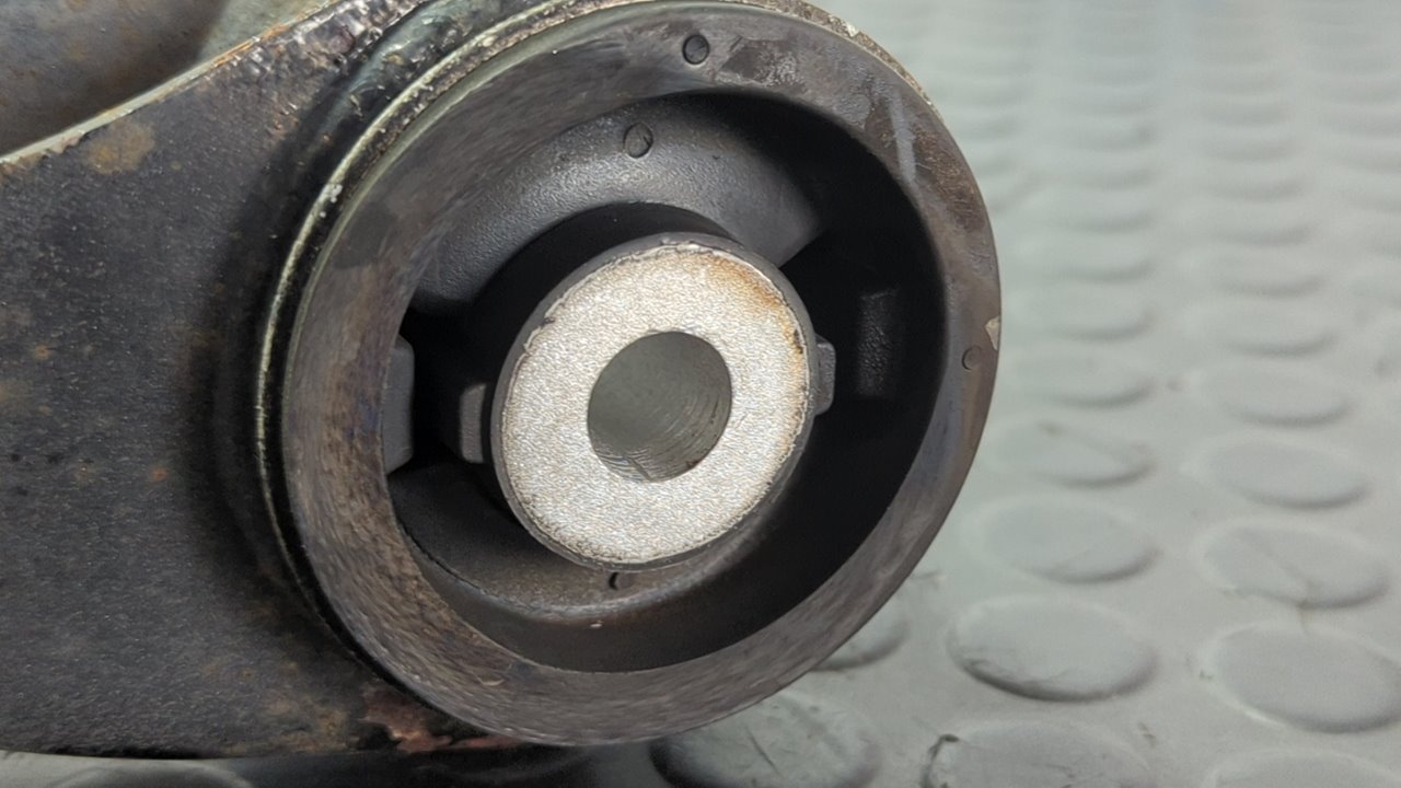 BRAZO IZQUIERDO INFERIOR TRASERO PORSCHE CAYENNE (TYP 9PA) - vista 5