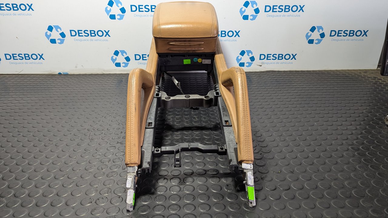 APOYABRAZOS CENTRAL PORSCHE CAYENNE (TYP 9PA) - vista 6