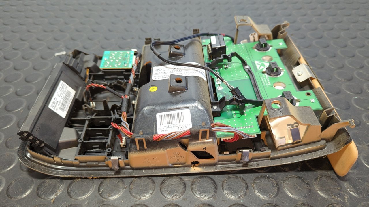 LUZ INTERIOR PORSCHE CAYENNE (TYP 9PA) - vista 7