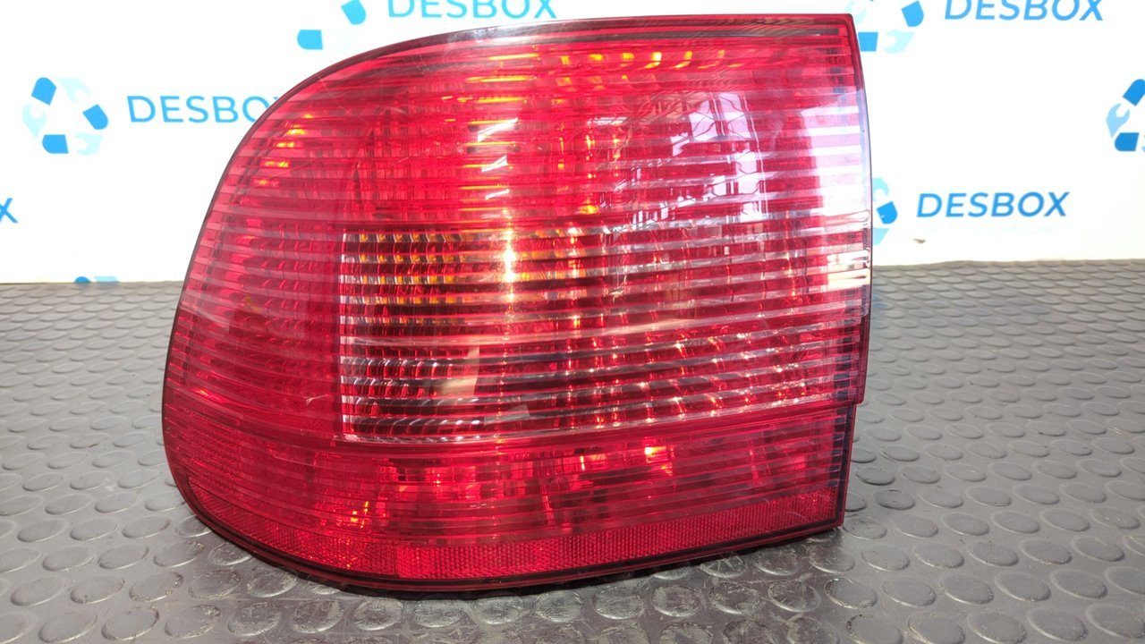 PILOTO TRASERO IZQUIERDO PORSCHE CAYENNE (TYP 9PA)