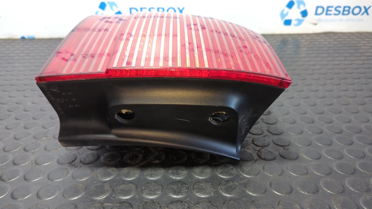 PILOTO TRASERO IZQUIERDO PORSCHE CAYENNE (TYP 9PA) - vista 5