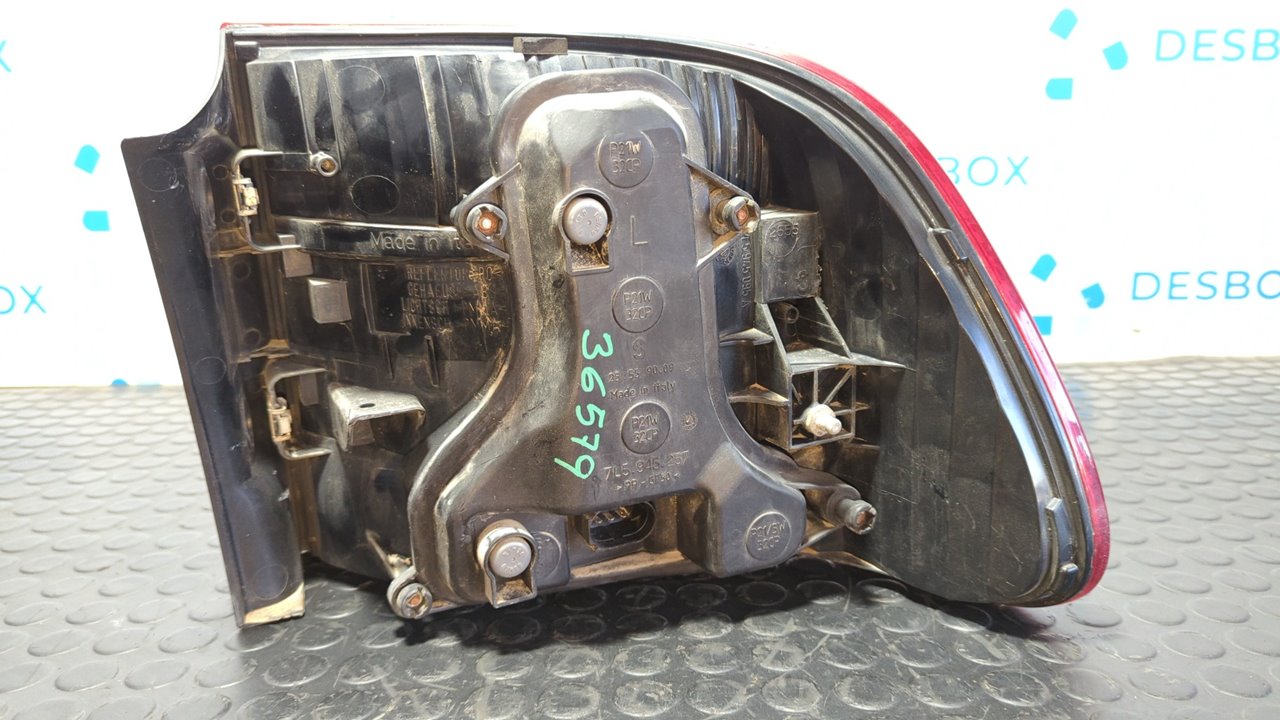 PILOTO TRASERO IZQUIERDO PORSCHE CAYENNE (TYP 9PA) - vista 2