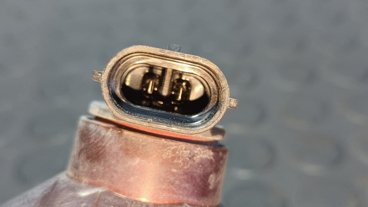 FARO ANTINIEBLA IZQUIERDO FORD FOCUS BERLINA (CAP) - vista 3