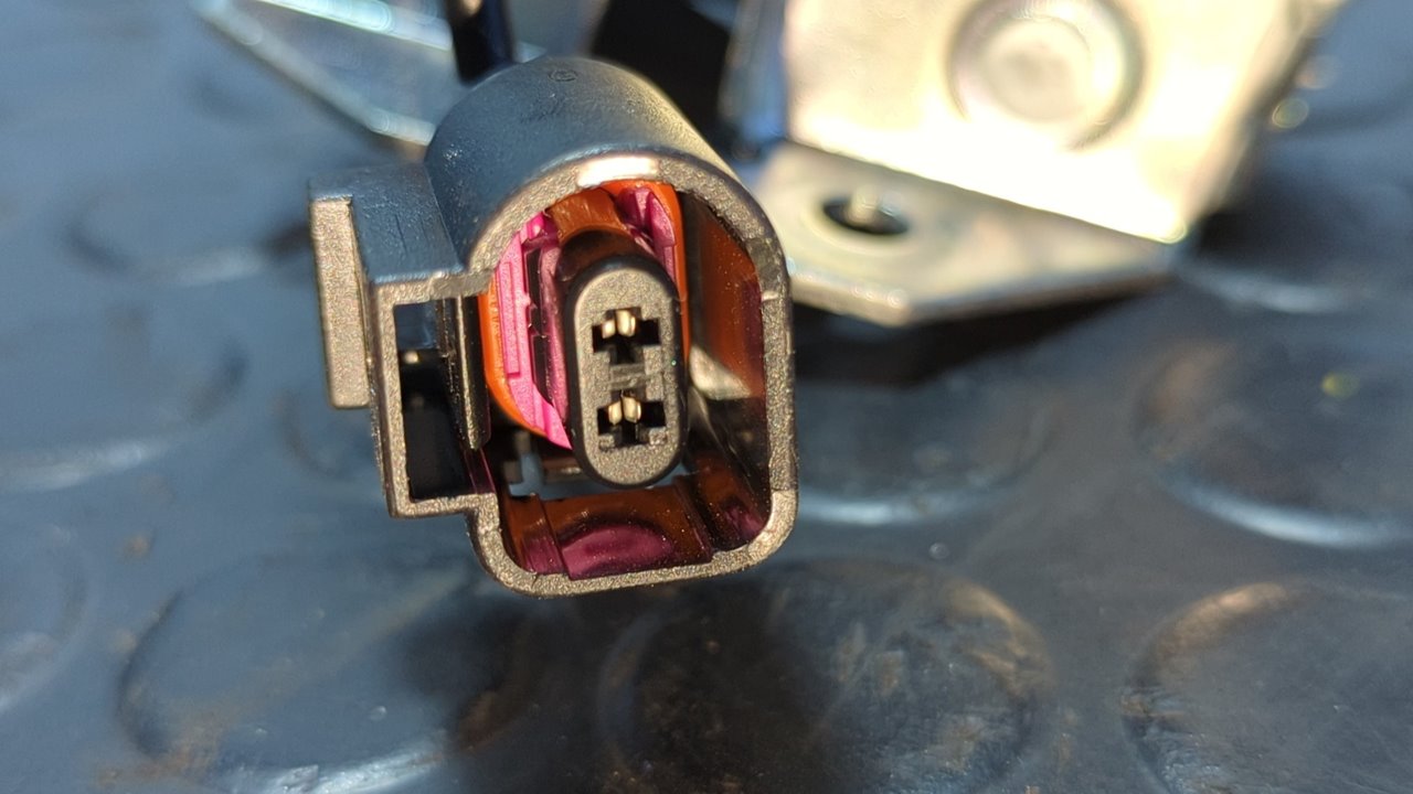 CERRADURA MALETERO / PORTON PORSCHE CAYENNE (TYP 9PA) - vista 5