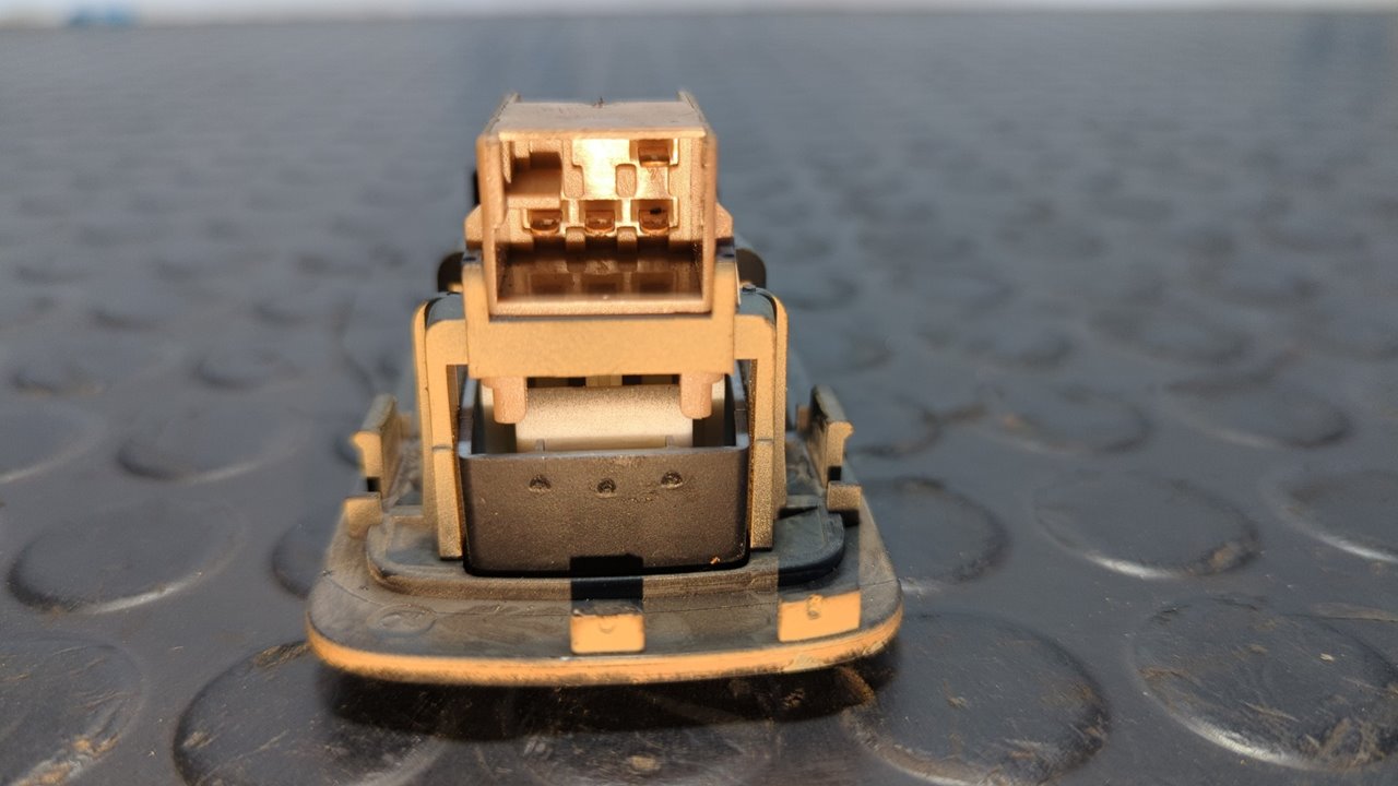 MANDO ELEVALUNAS TRASERO DERECHO PORSCHE CAYENNE (TYP 9PA) - vista 5